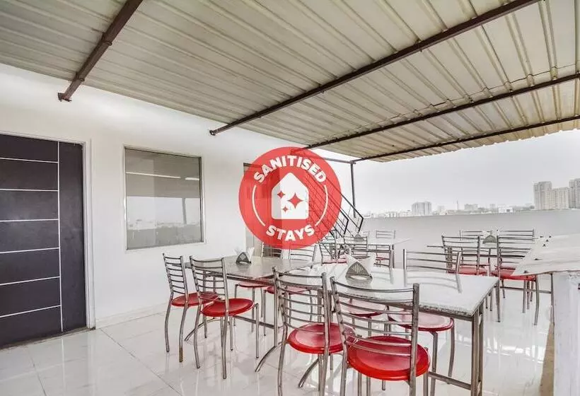 Collection O Hotel Shani Classic