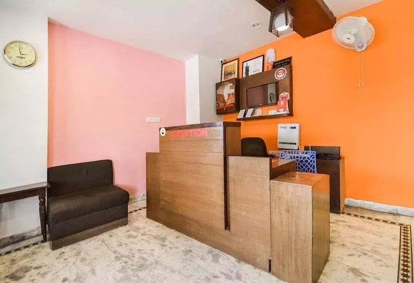 Collection O Hotel Shani Classic