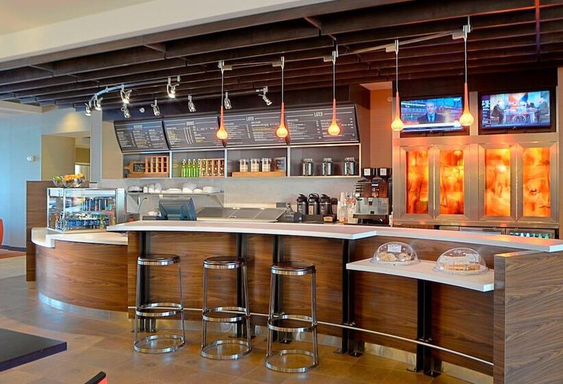 호텔 Courtyard By Marriott Muncie At Horizon Convention Center