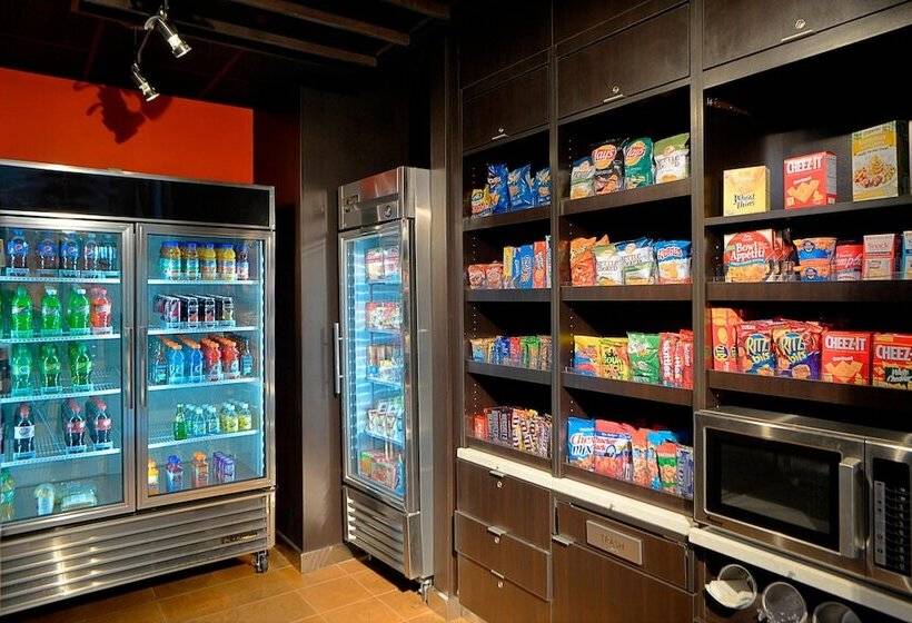 호텔 Courtyard By Marriott Muncie At Horizon Convention Center