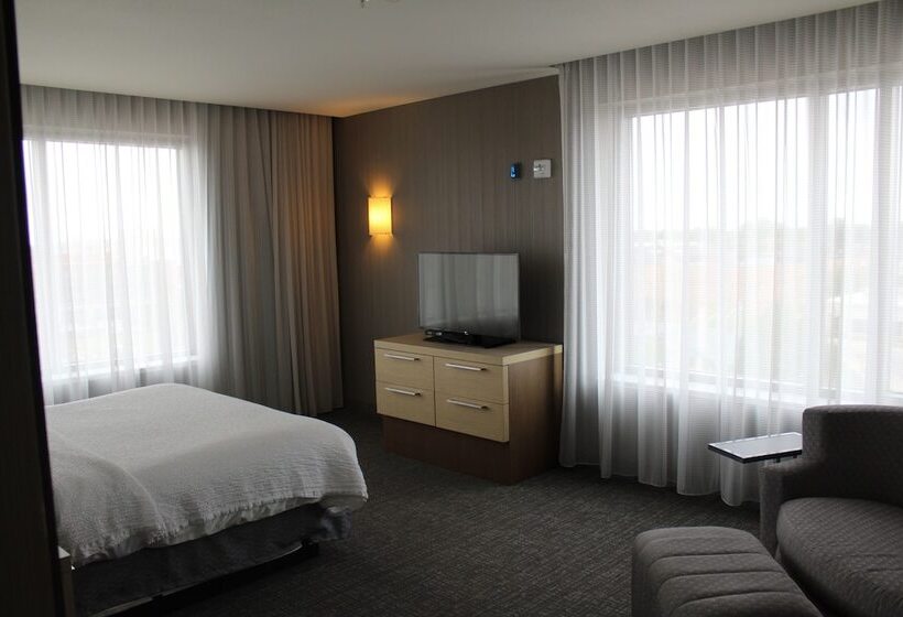 호텔 Courtyard By Marriott Muncie At Horizon Convention Center