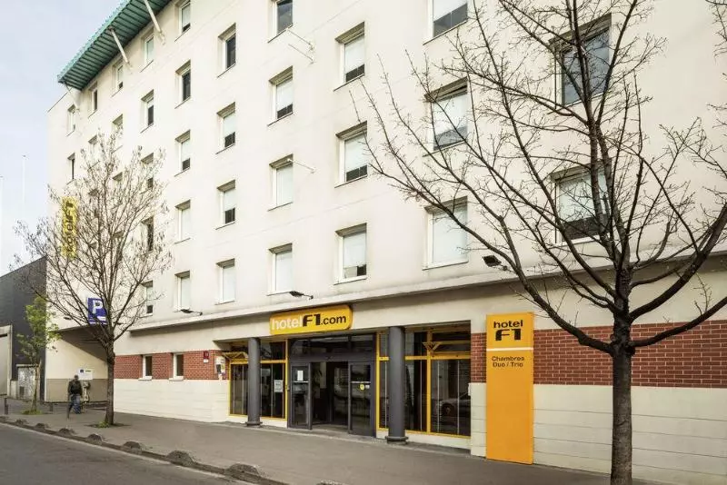 בית מלון כפרי F1 Paris Porte De Montreuil