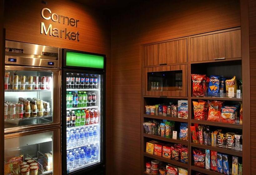 ホテル Fairfield Inn & Suites By Marriott Madison Verona