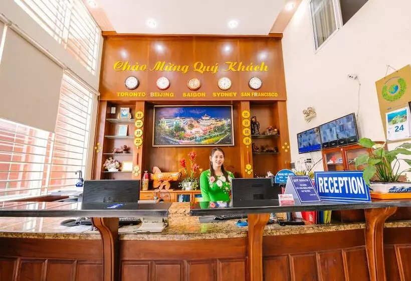هتل Hoang Duc