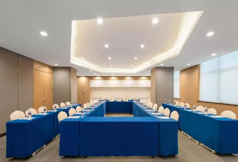 Hotel Holiday Inn Express Jinan High Tech Zone, An Ihg