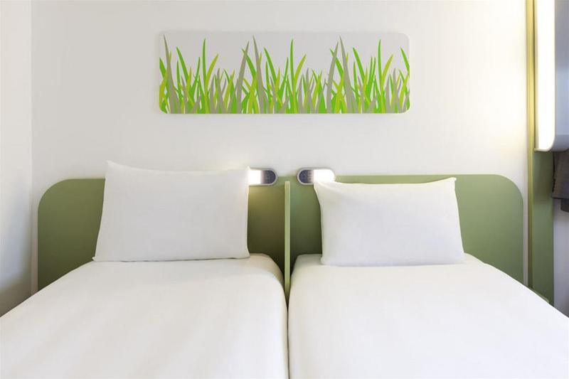 בית מלון כפרי Ibis Budget Lausanne Bussigny