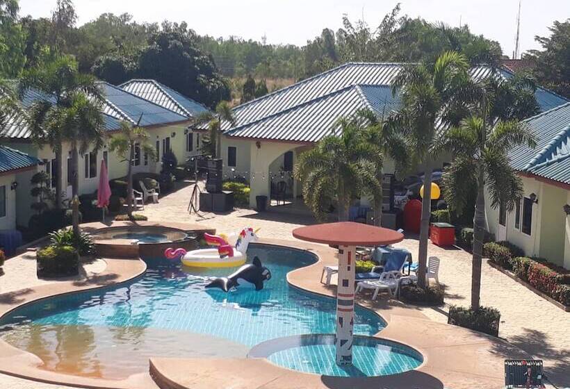 Отель Ponderosa Resort