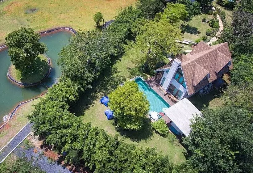 Hotelli Prairie Hills Resort