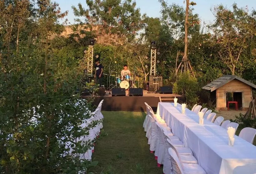 Hotelli Prairie Hills Resort