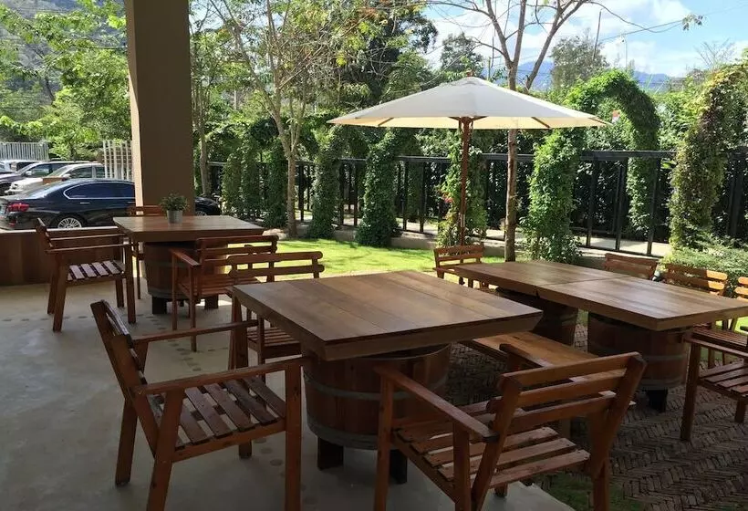 Hotelli Prairie Hills Resort