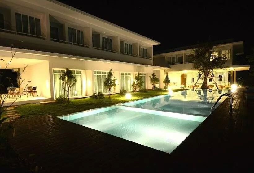 Hotelli Prairie Hills Resort