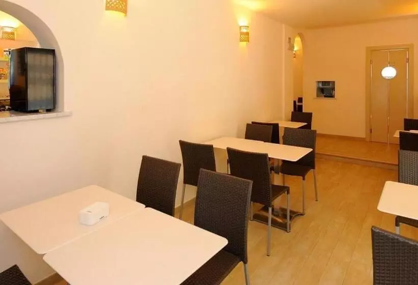 هتل San Sebastiano