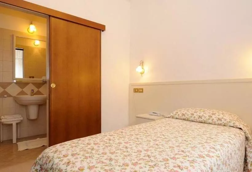 هتل San Sebastiano