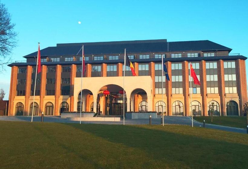 Tangla Hotel Brussels