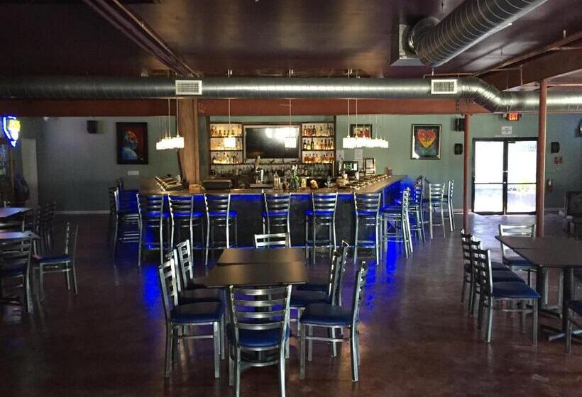 فندق Thunderbird Boutique