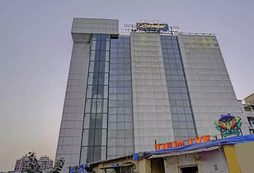 Hotelli Treebo De Grandeur Anand Nagar