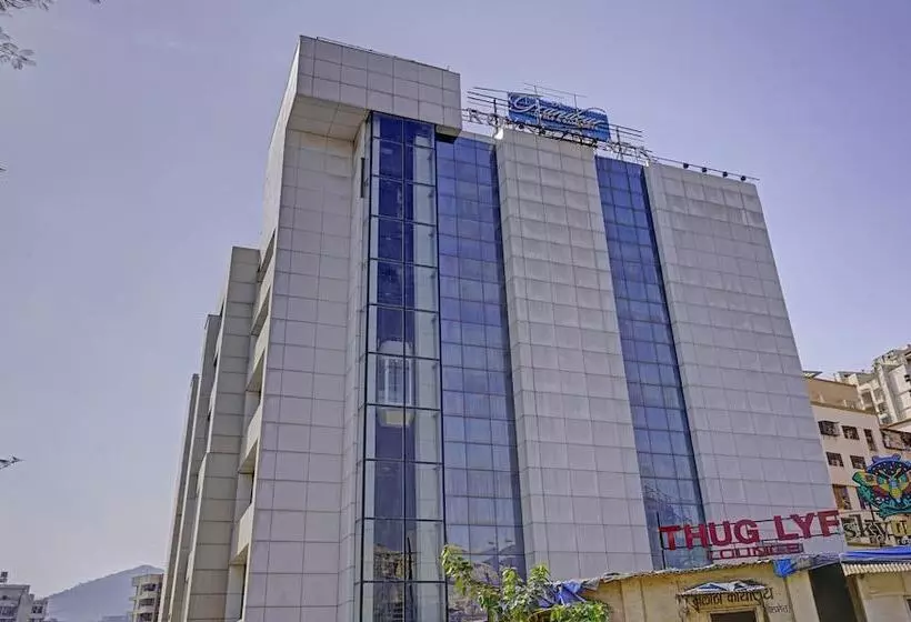Hotelli Treebo De Grandeur Anand Nagar