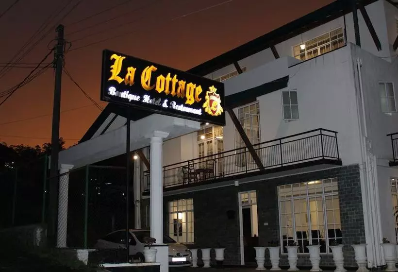 La Cottage Boutique Hotel & Restaurant