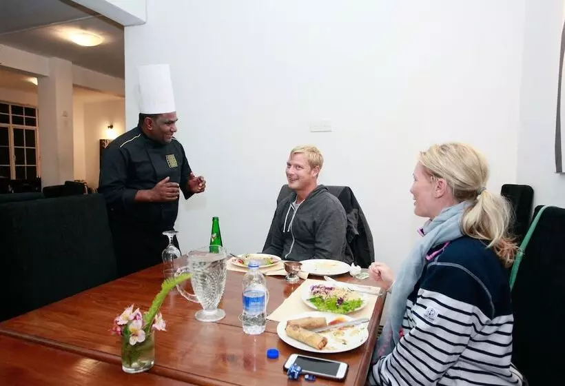 La Cottage Boutique Hotel & Restaurant