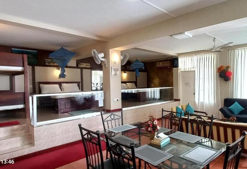 بنسيون Days Inn