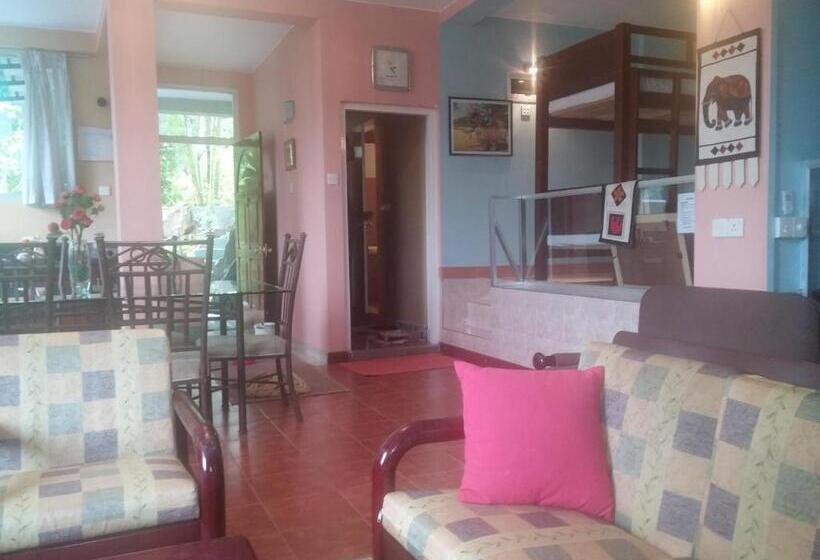 بنسيون Days Inn