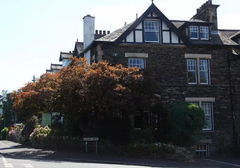 Pension (Hôtel basse catégorie) Kirkwood Guest House