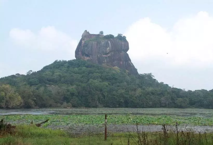 膳宿费 Sigiriya Wewa Addara Hotel Hotel By The Lake