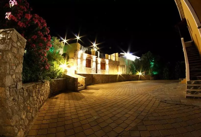 Skiathos Island Suites