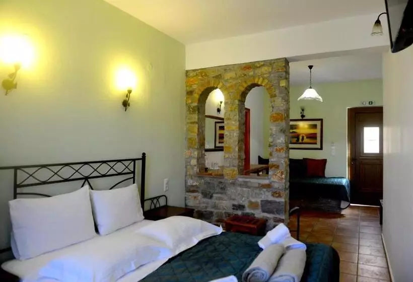Skiathos Island Suites