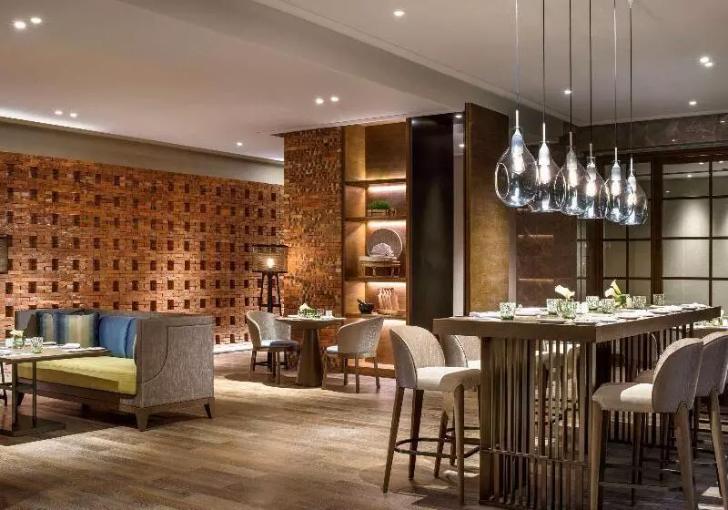 Sofitel Sanya Leeman Resort