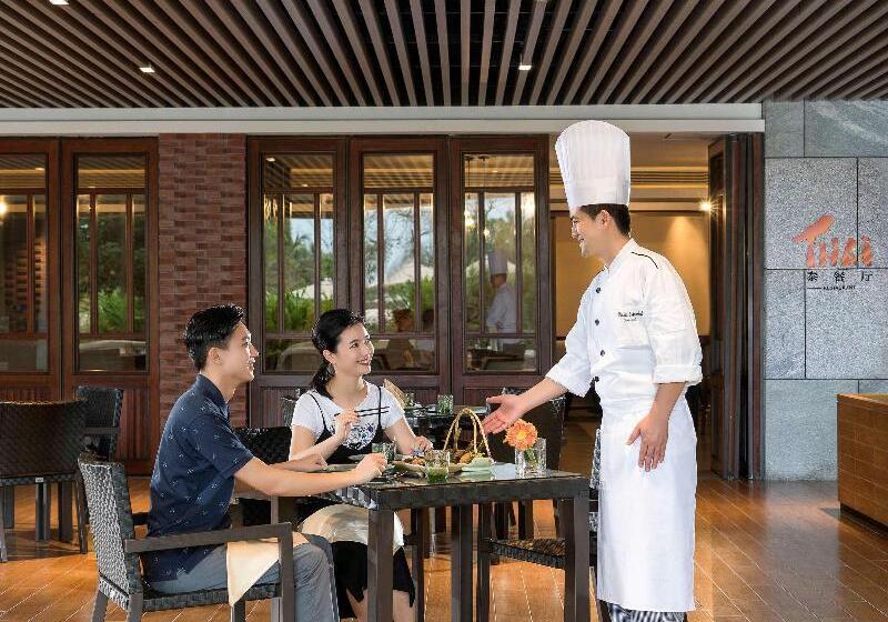 Sofitel Sanya Leeman Resort