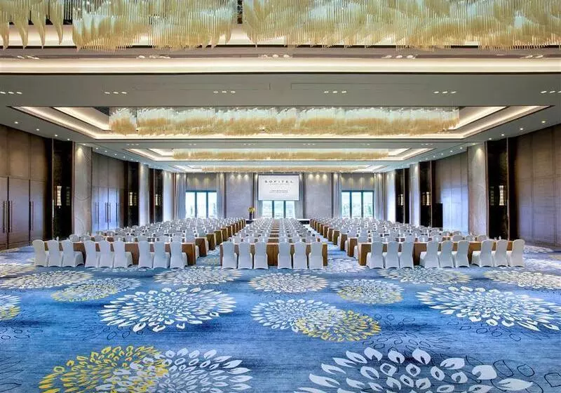 Sofitel Sanya Leeman Resort