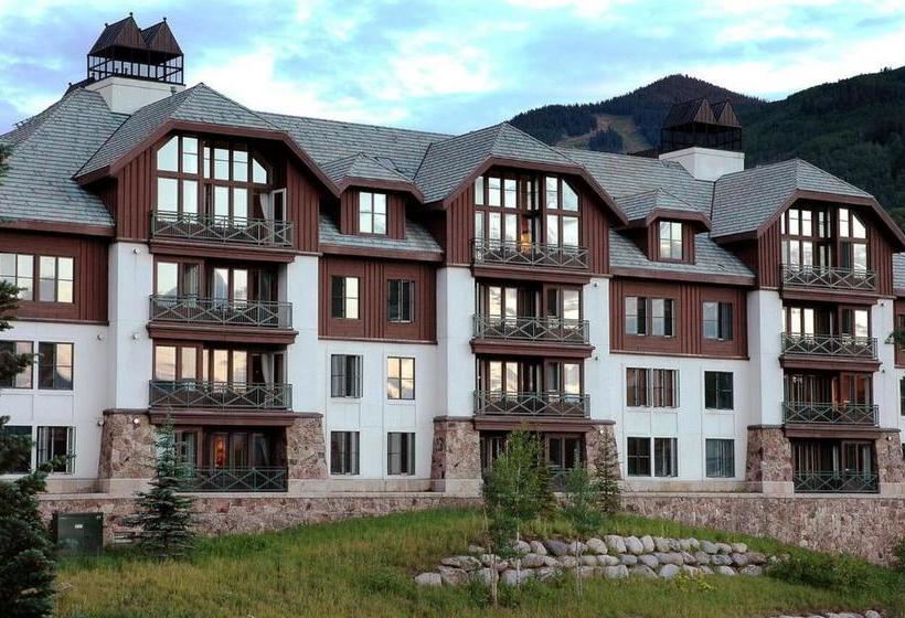 Villa Montane By East West Hospitality