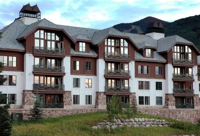 Villa Montane By East West Hospitality