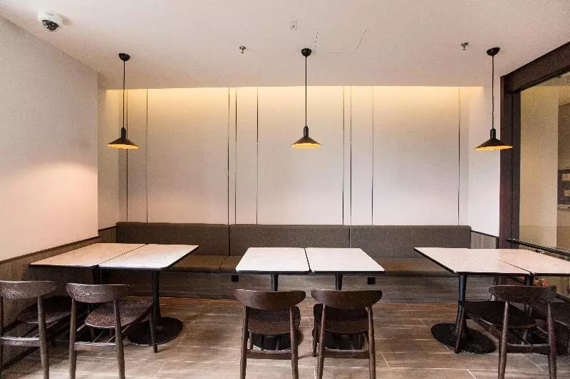 Hanting Hotel Shanghai Qingpu Huijin Road Metro Station