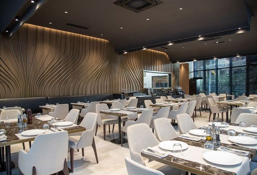 هتل Elisa Tirana, Affiliated By Meliá