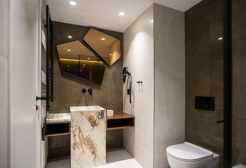 هتل Elisa Tirana, Affiliated By Meliá