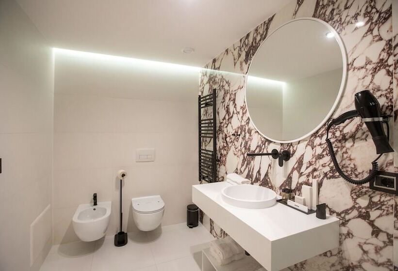 هتل Elisa Tirana, Affiliated By Meliá