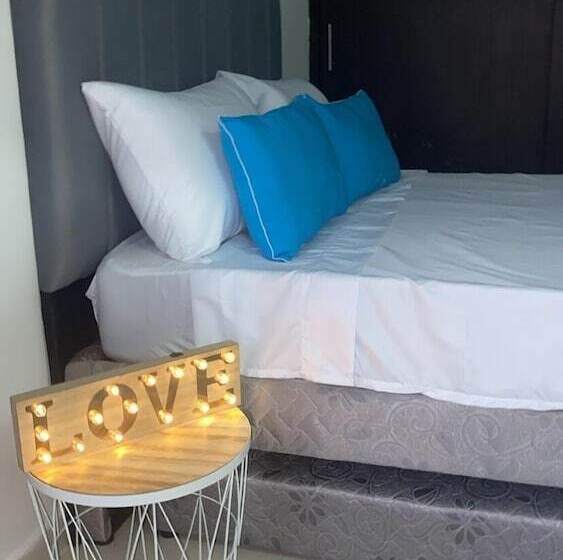 בית מלון כפרי George House Medellin