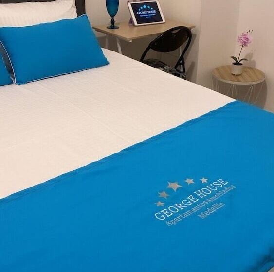 בית מלון כפרי George House Medellin