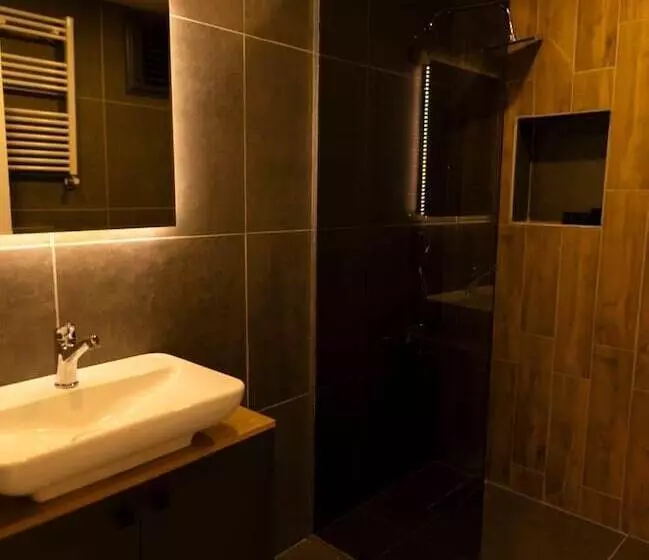 Hotelli Grand Isbilir