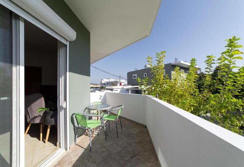 Anelia Boutique Studios & Apartments