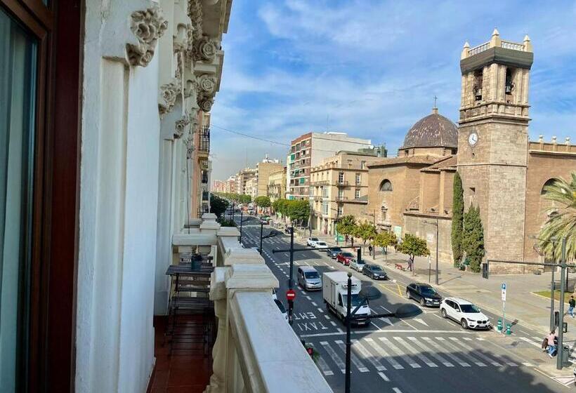 مسافرخانه Balcón Al Mar