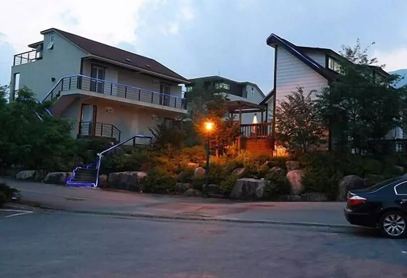 Отель Club Olympia Pension & Resort