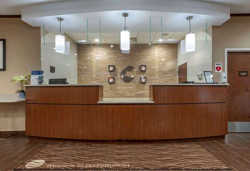 בית מלון כפרי Comfort Inn & Suites Pittsburgh South