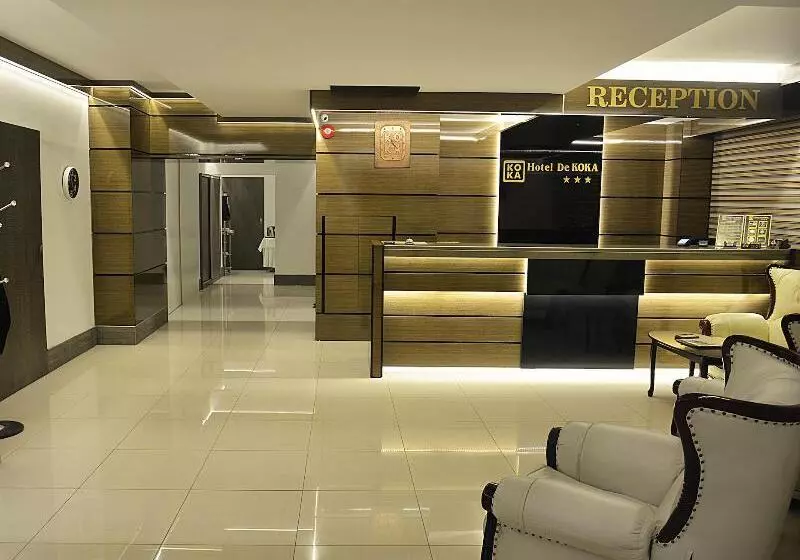 هتل De Koka