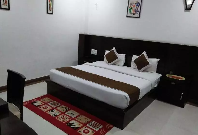 Hotelli Agra Dazzling East Gate