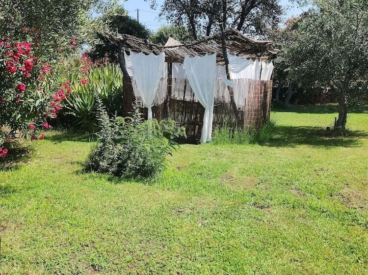 ホテル Hôtel & Restaurant Les Mouettes