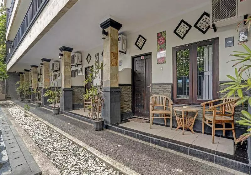 ホテル Kiki Residence Bali