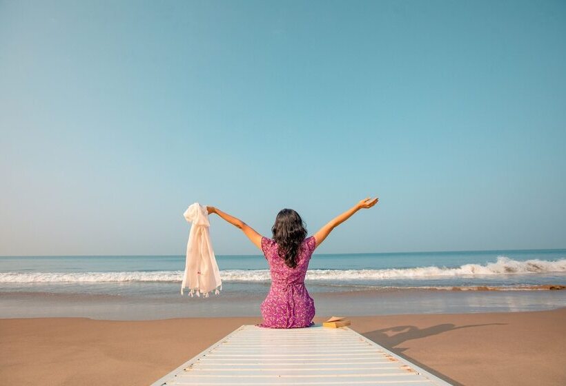 בית מלון כפרי Malabar Ocean Front Resort & Spa